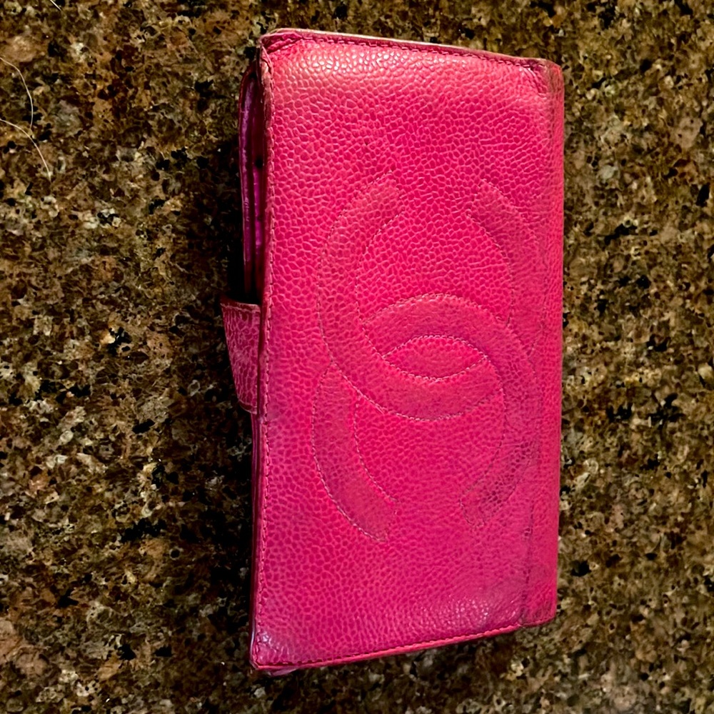 Chanel wallet